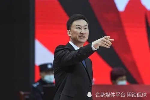 刘耀文碰到小小宋